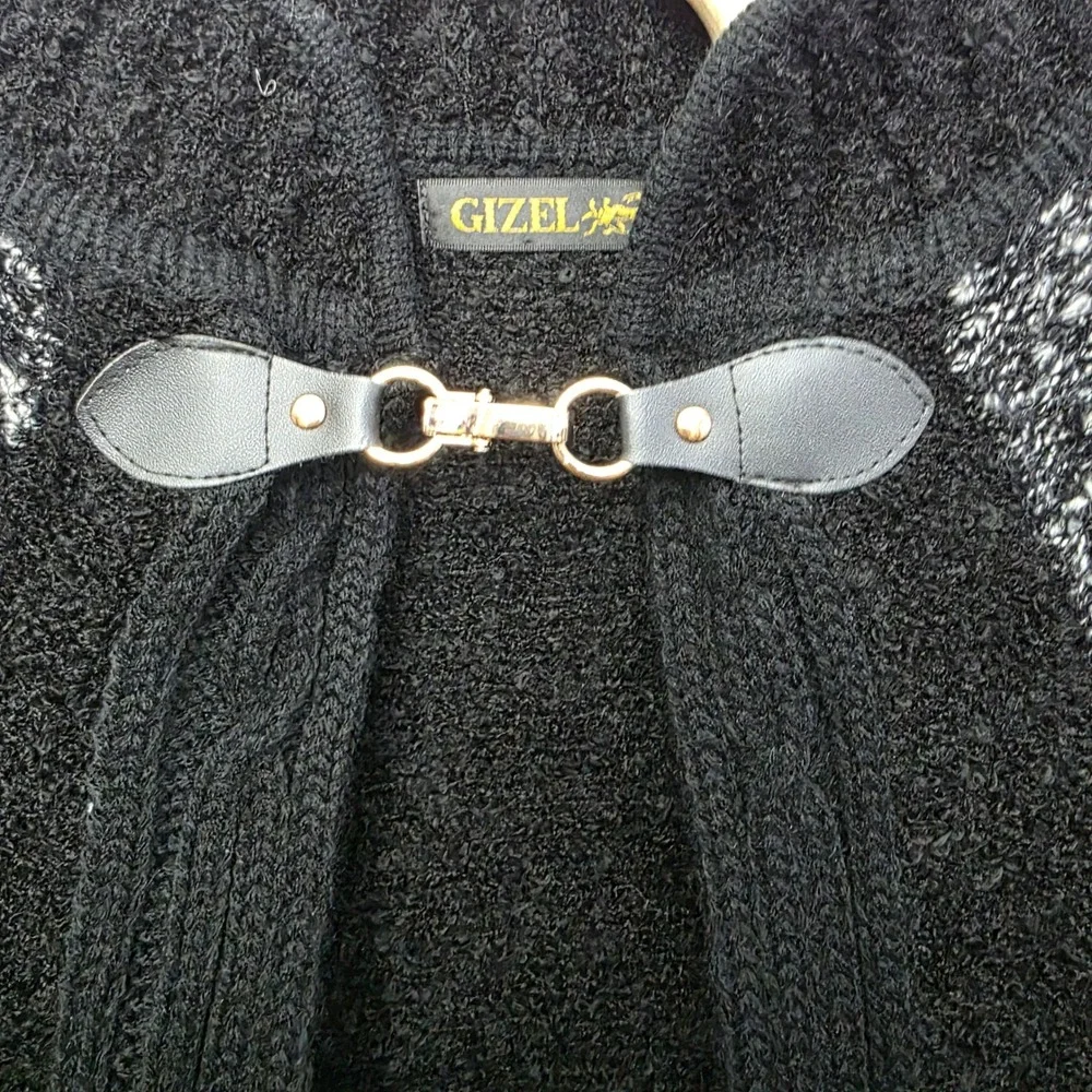 GIZEL Black Textured Knit Fringe Poncho Cape Cardigan Coat Warm‎